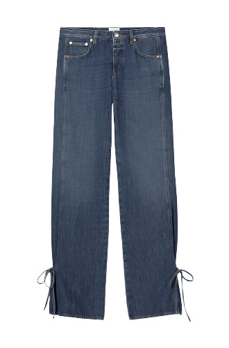 Gillan dark blue strap detail