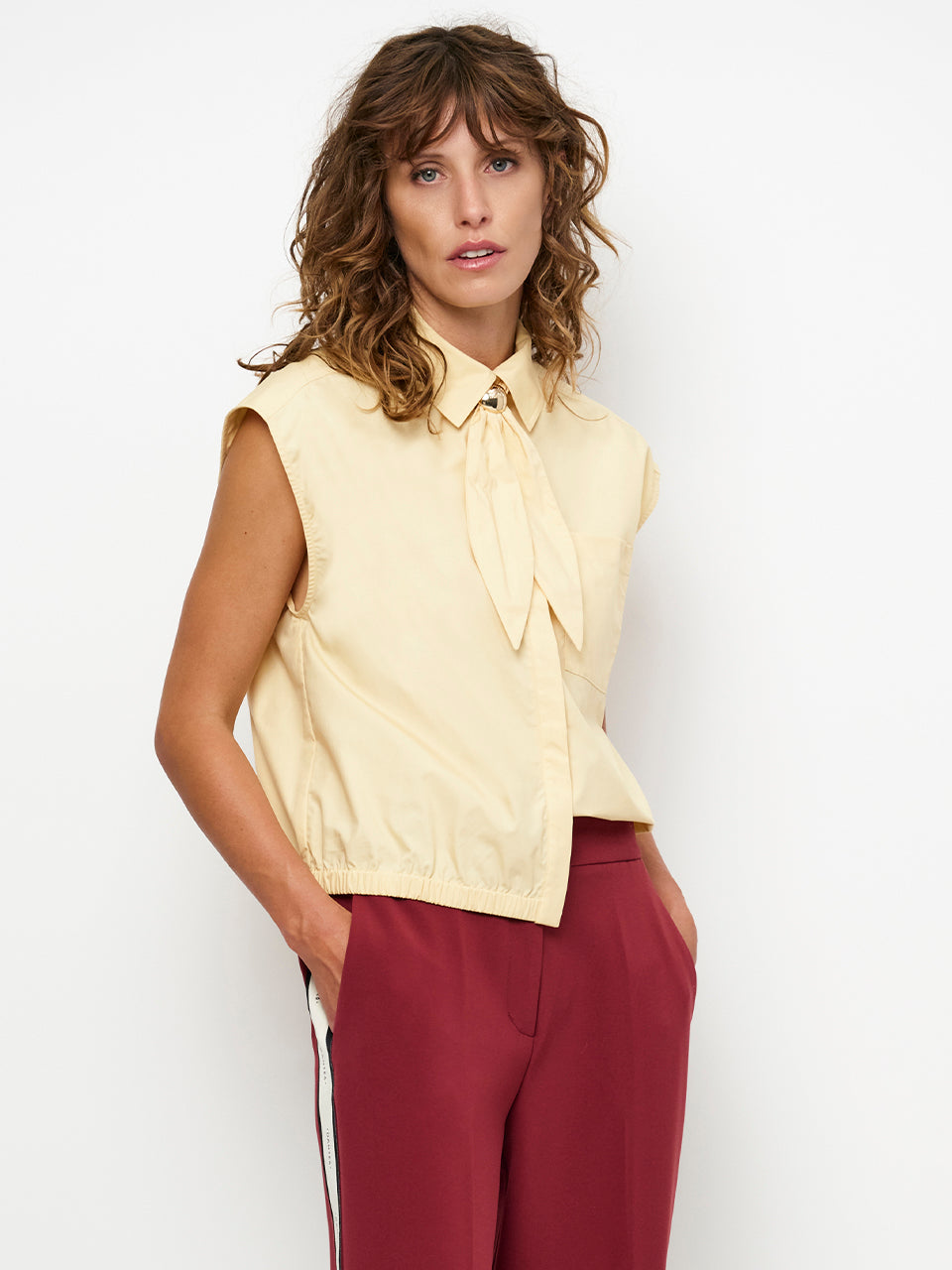 Top Alcon scarf detail yellow