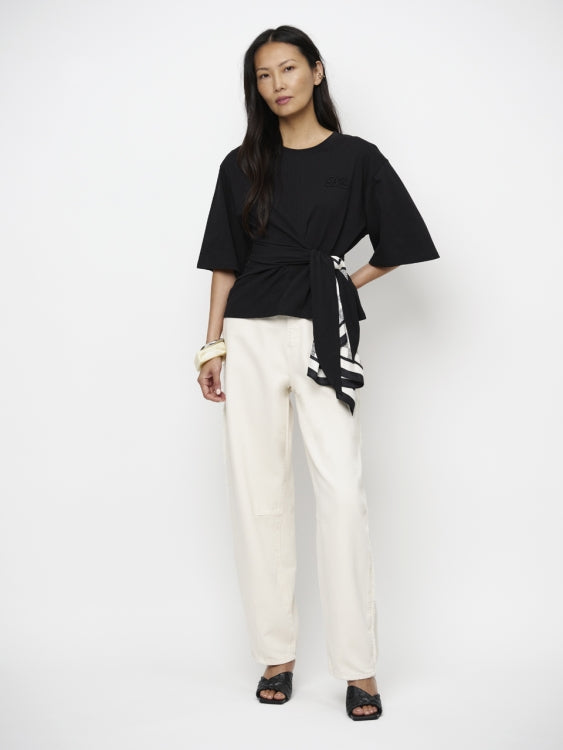 Image of Tee Dori twist black
