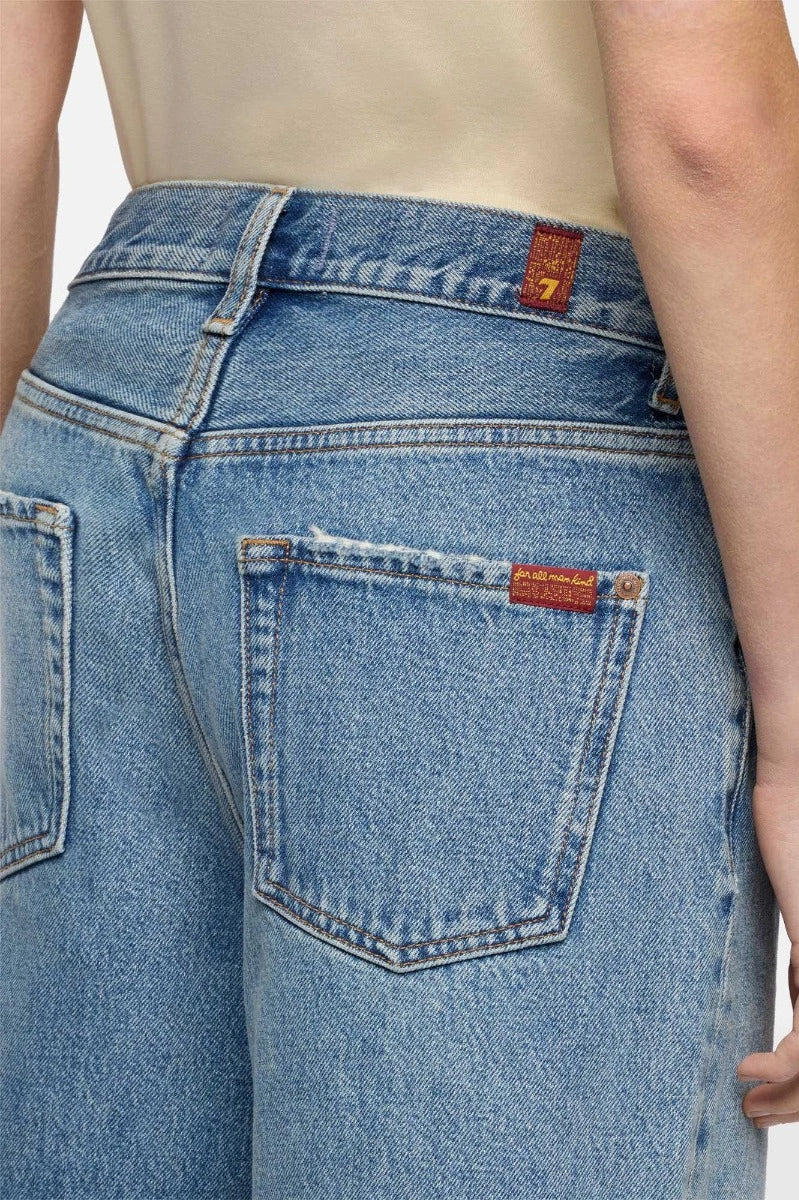 Image of Short Lola wave