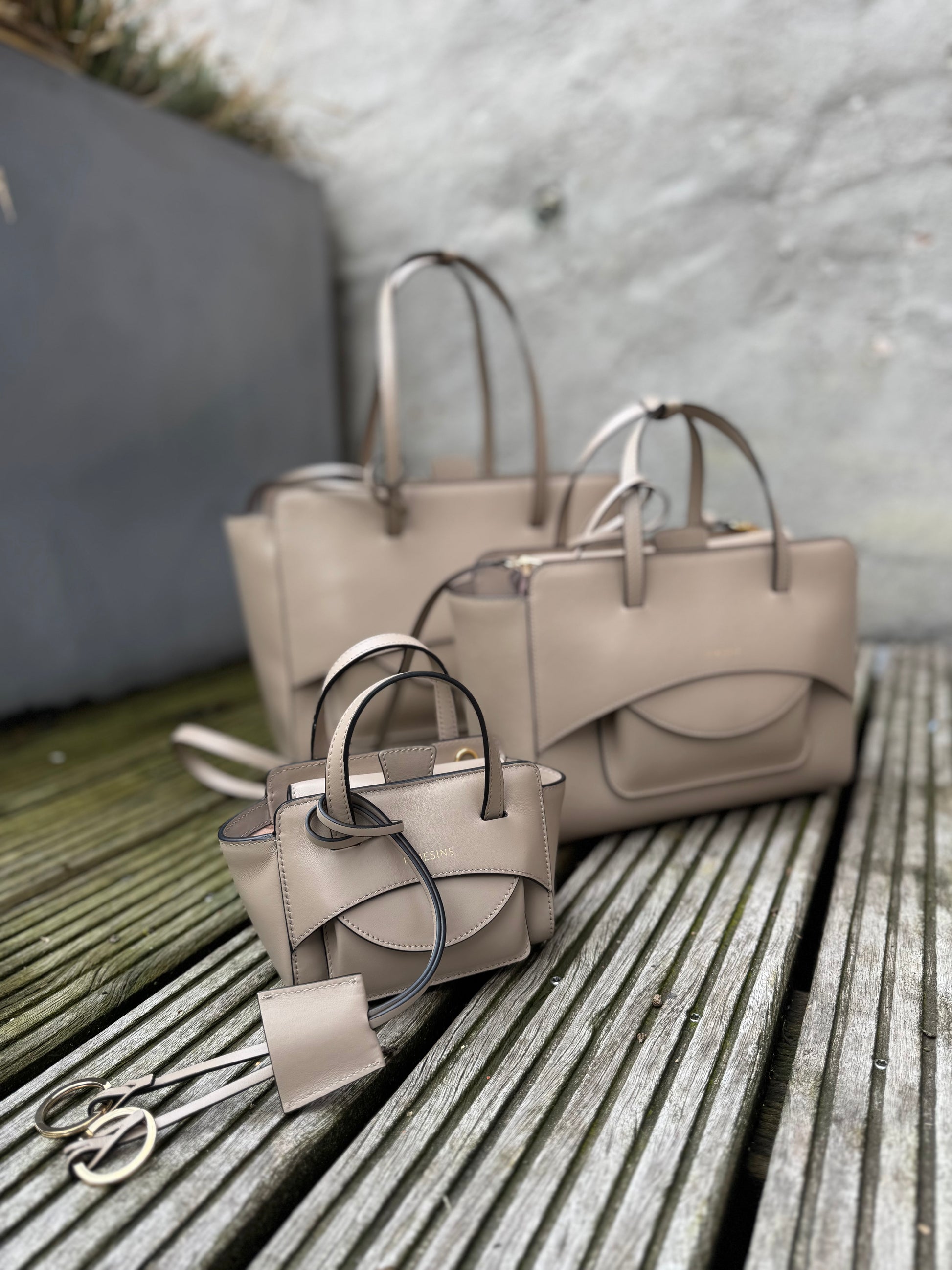 Bag Flap XS premiere dove