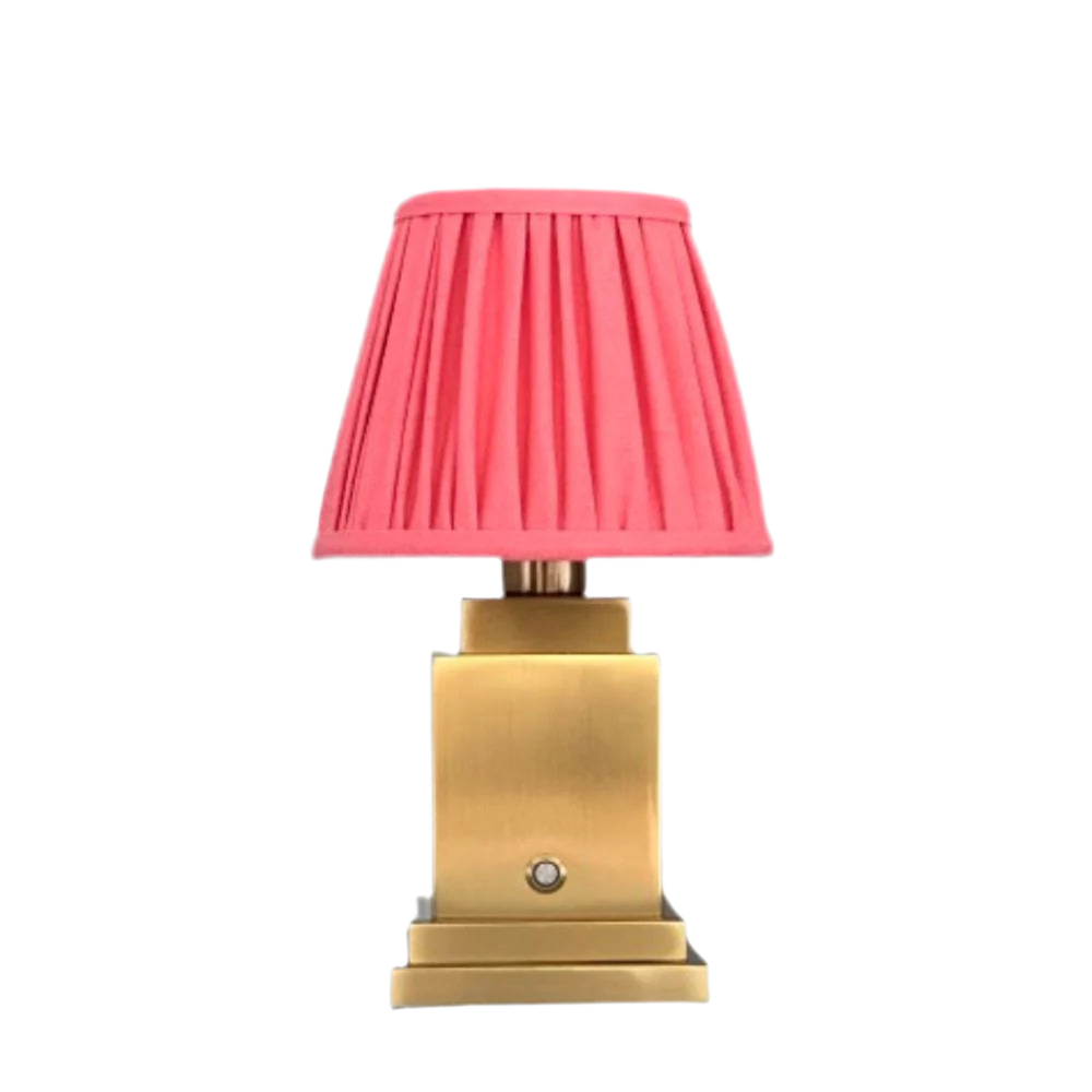 Lamb Molly pink candy