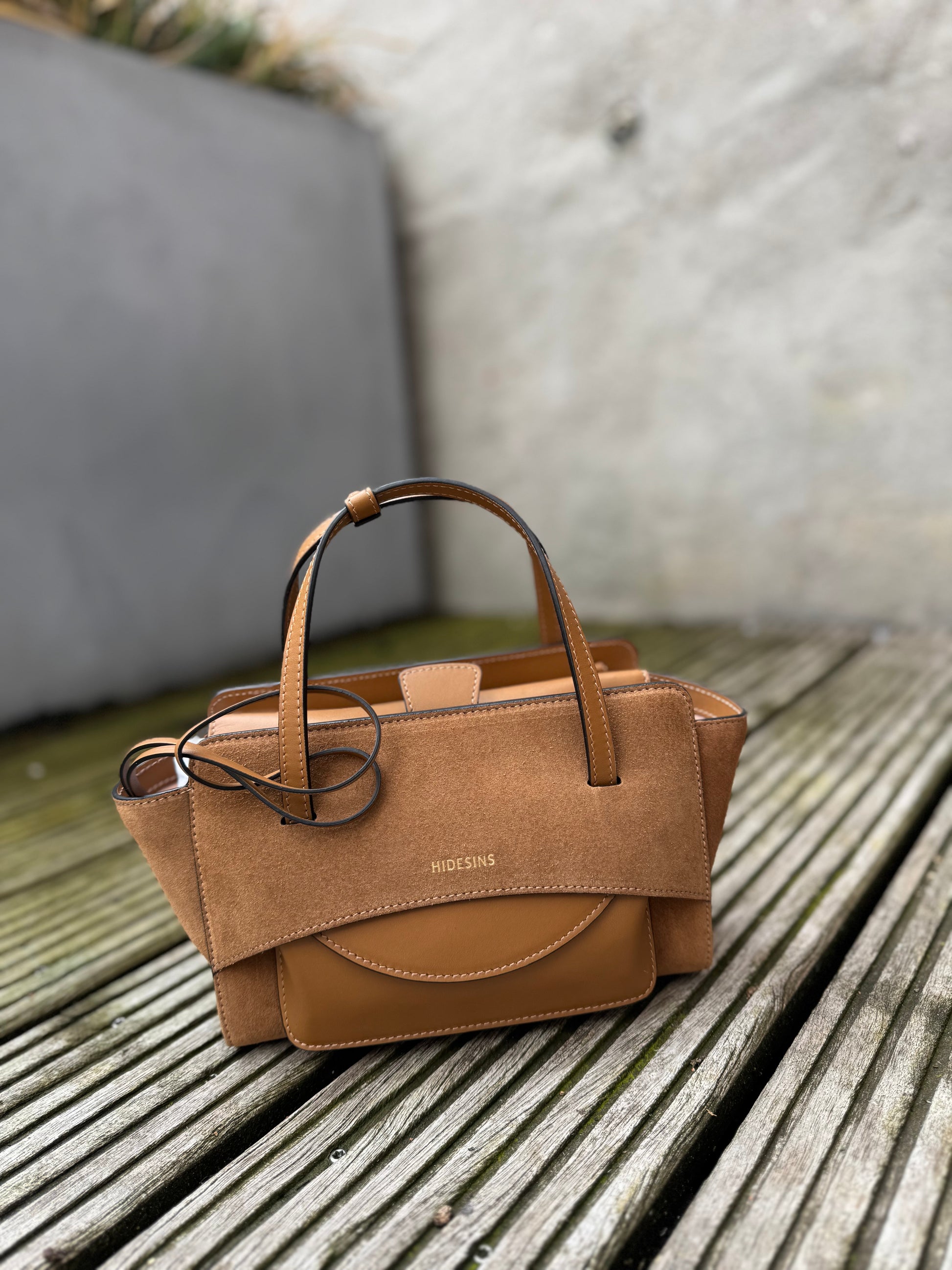 Bag Flap S suede cognac