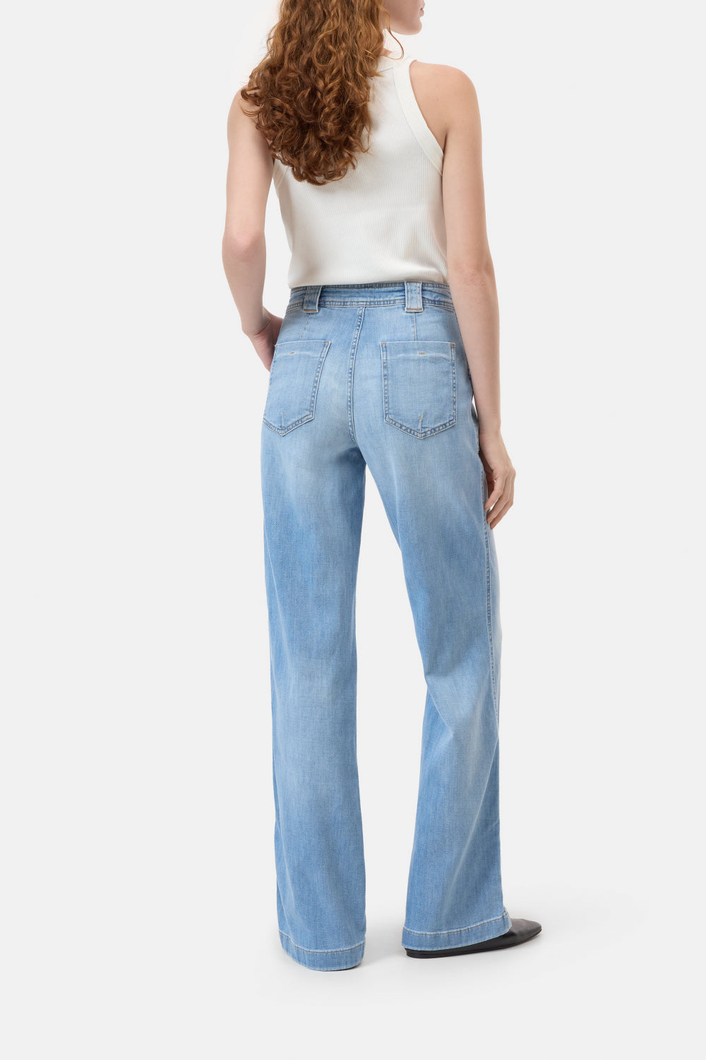 Image of Aria light blue