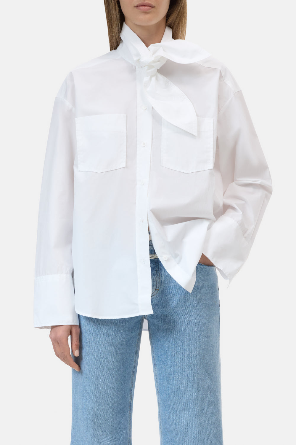 Blouse white scarf