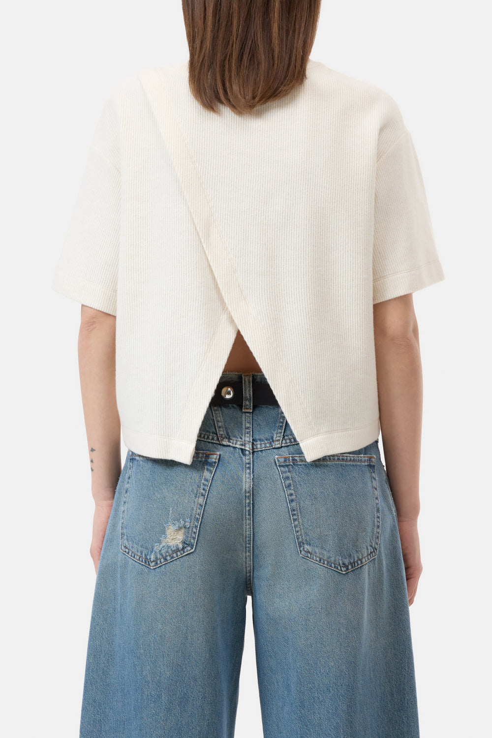Top back slit ivory
