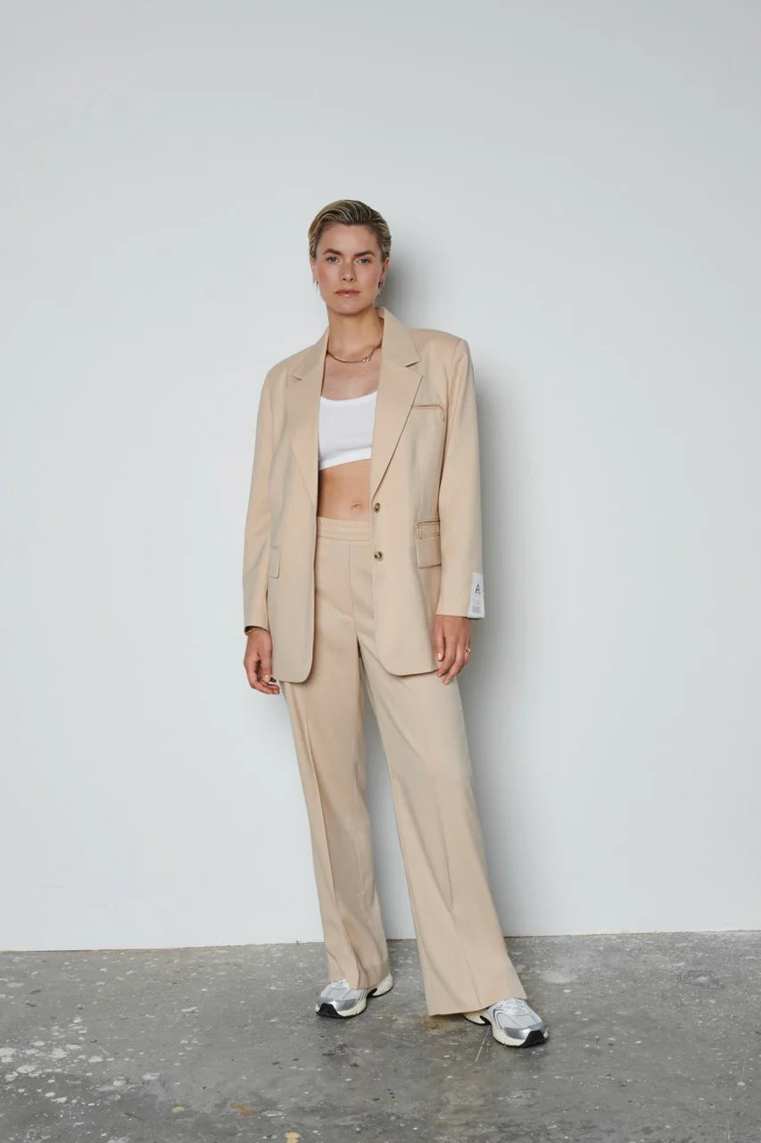 Blazer Charlie sand