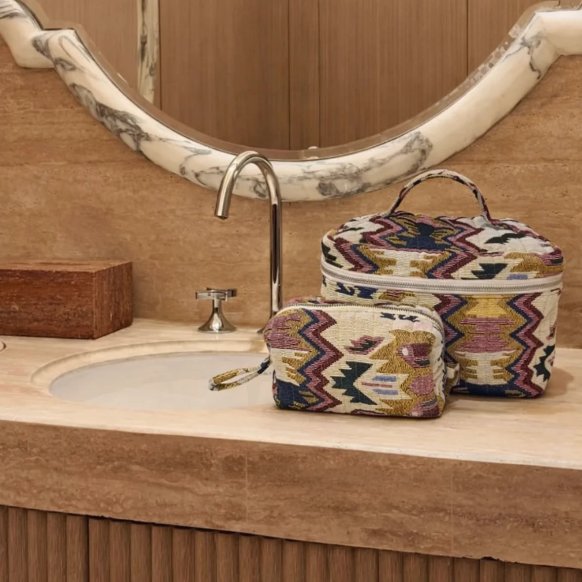 Image of Make-up pouch Western chic