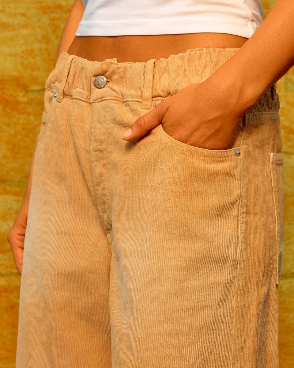 Pants Super Woody casual corduroy sand