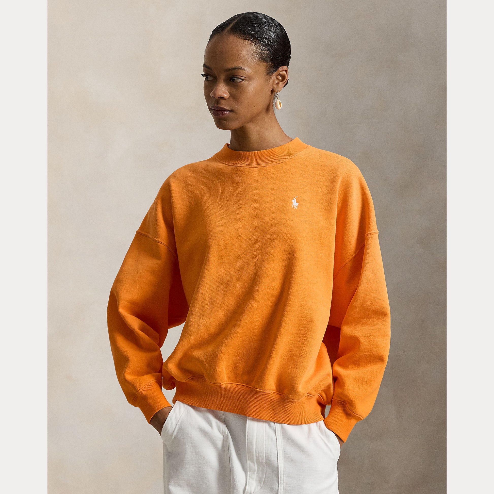 Sweater solar orange logo back