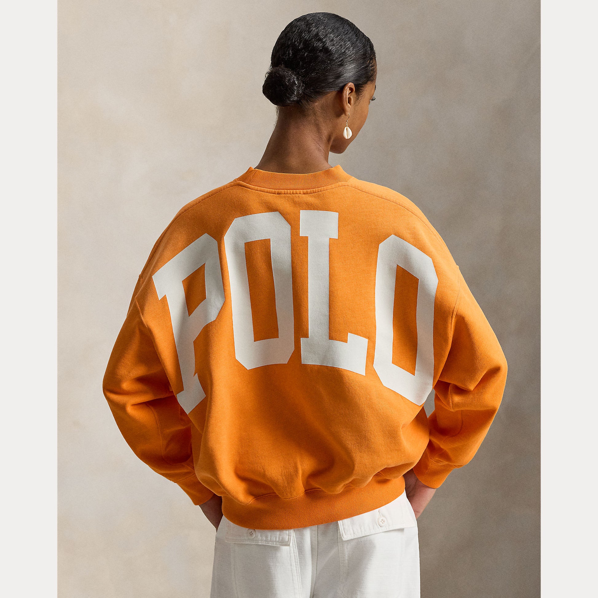 Sweater solar orange logo back